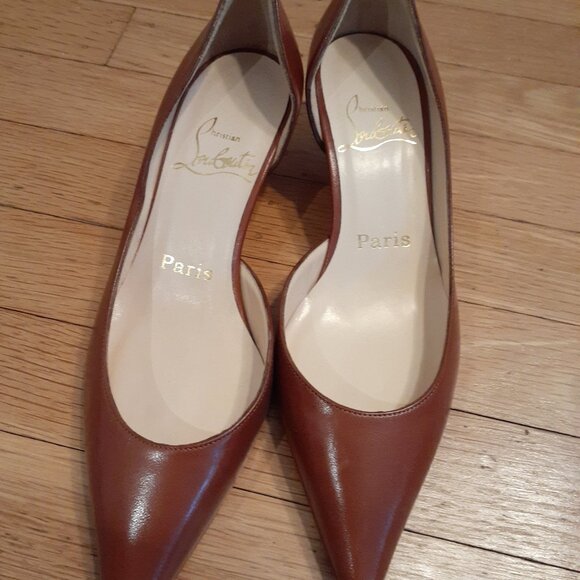 Christian Louboutin brown heels - Picture 1 of 4